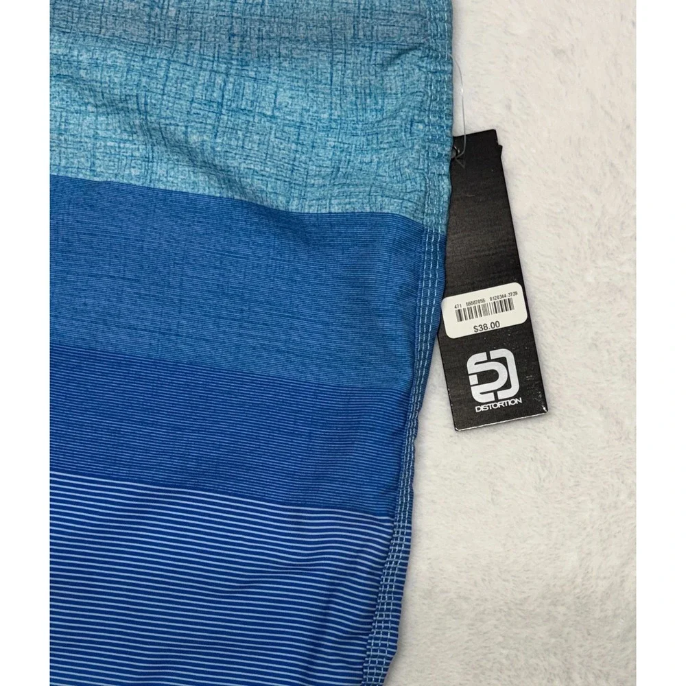 Distortion Blue White Board Shorts NWT Men's Large UV Protection